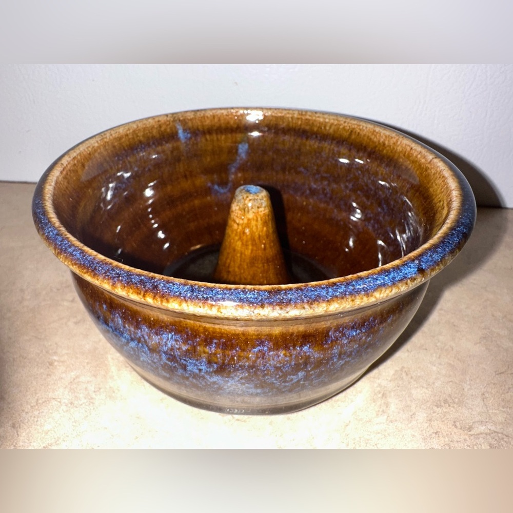 Drip Glaze Pottery Apple Baker Artist‎ Stamped JL